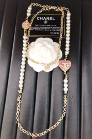Chanel necklace (lihuizi)