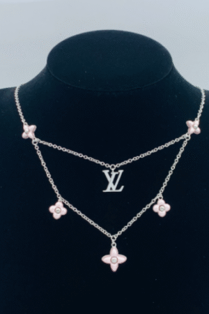 LV necklace (金福源）