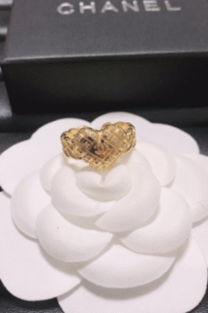 Chanel ring (lihuizi)