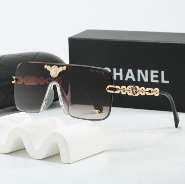 Chanel sunglasses - Image 9