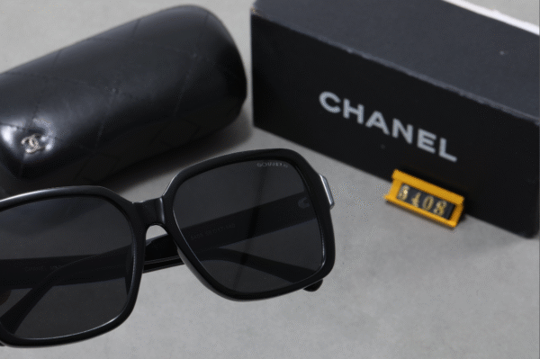 Chanel sunglasses - Image 3