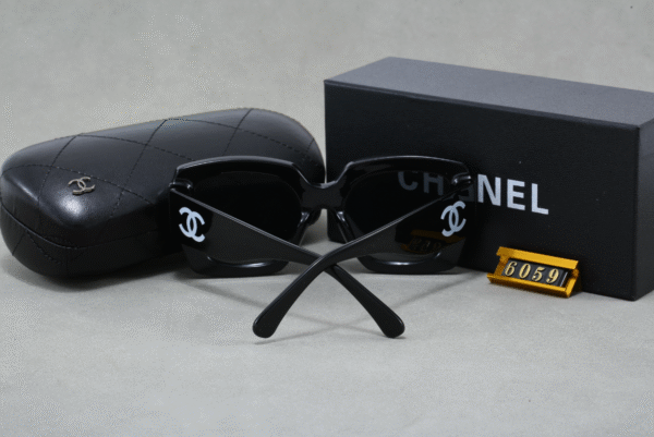 Chanel sunglasses - Image 4