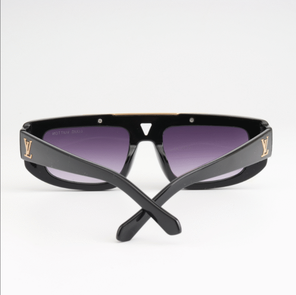 LV sunglasses - Image 4