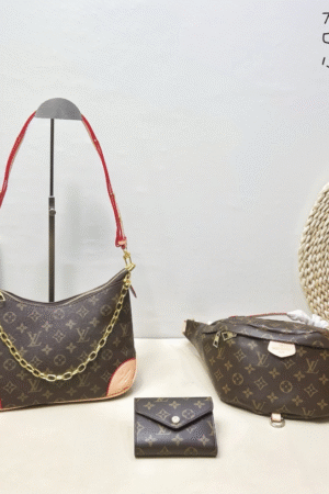 LV bag set(whole set ,3 bags together )