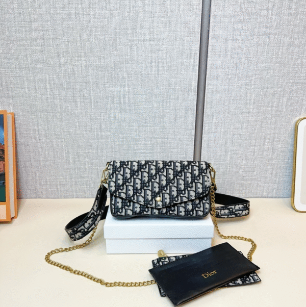 Dior bag set(whole set ,3 bags together ) - Image 5