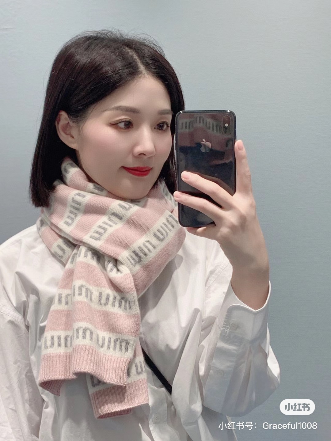miumiu scarf