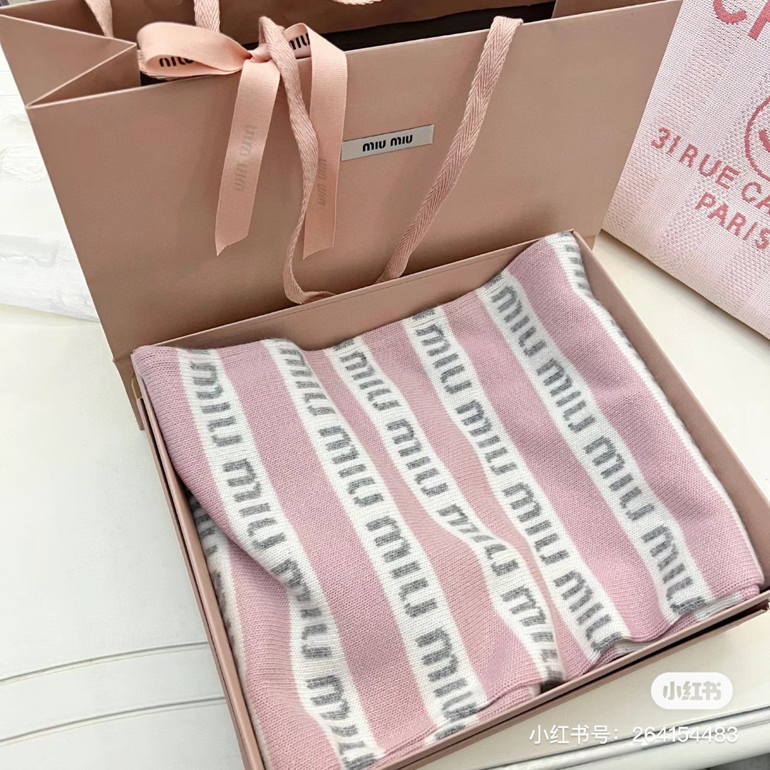miumiu scarf - Image 4