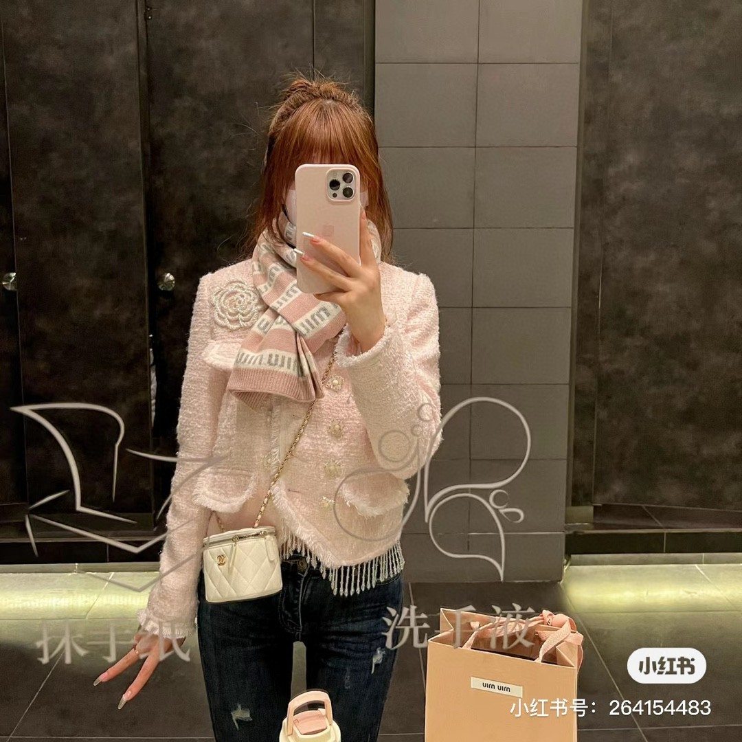 miumiu scarf - Image 5