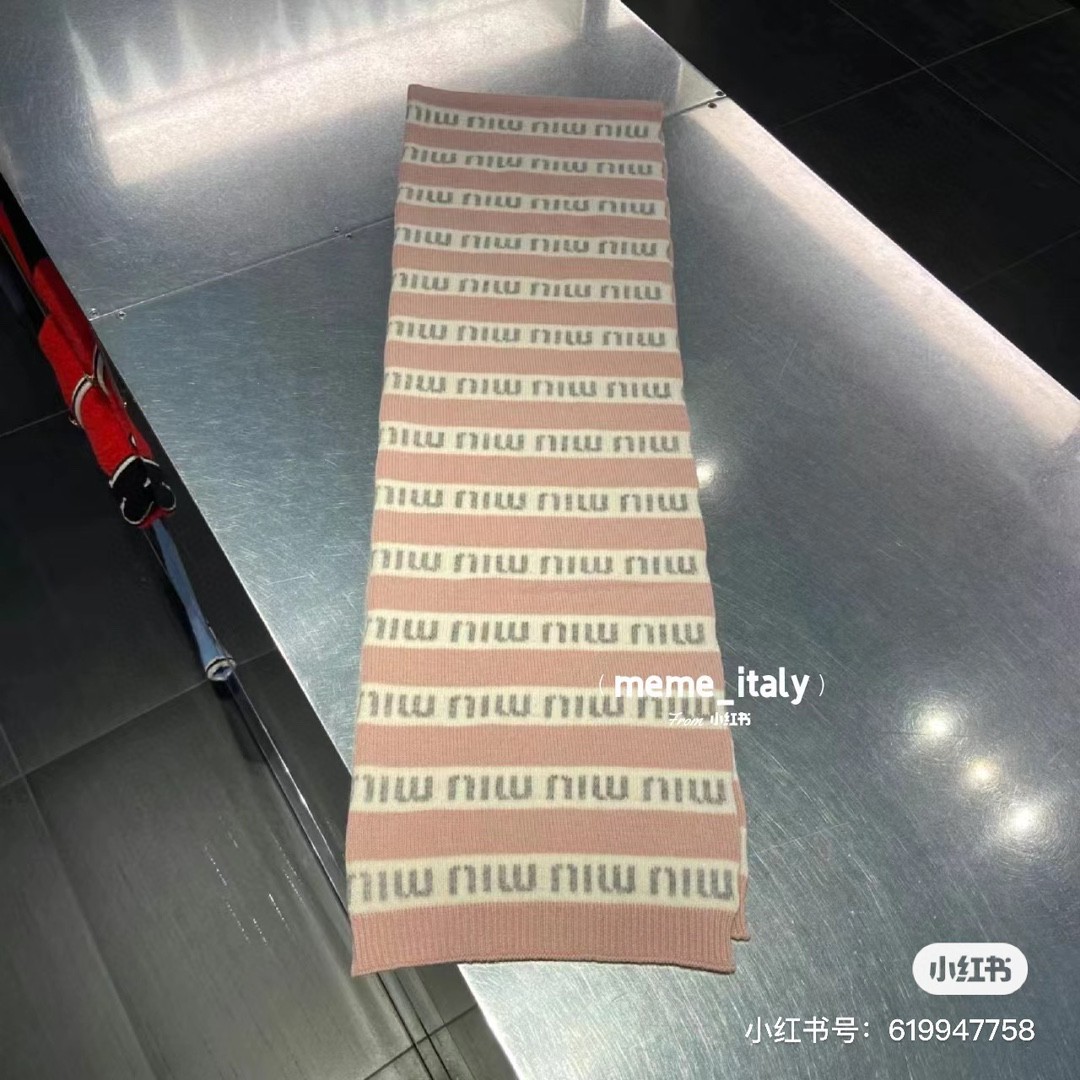 miumiu scarf - Image 8