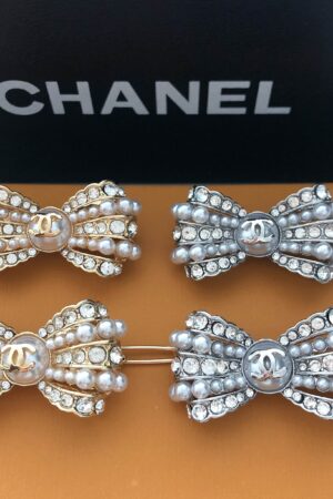 Chanel brooch（李惠子）