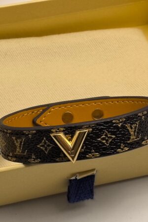 LV bracelet （睿颖）