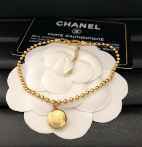 Chanel bracelet （李惠子）