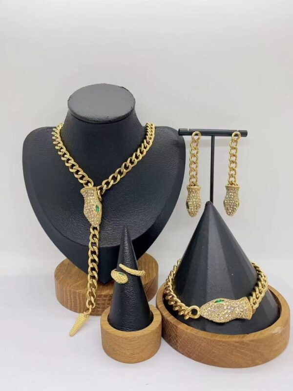 BVLGARI jewelry set