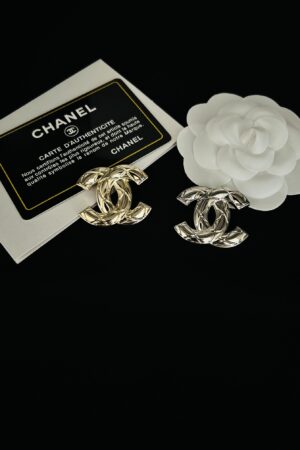 Chanel brooch（专业）