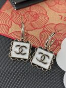 Chanel earrings （小金鱼）