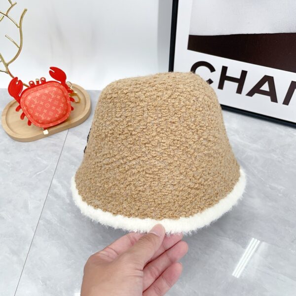 Chanel 2025 new autumn and winter plush bucket hat bucket hat, simple embroidery classic Arc de Triomphe super easy to match, street single item - Image 8