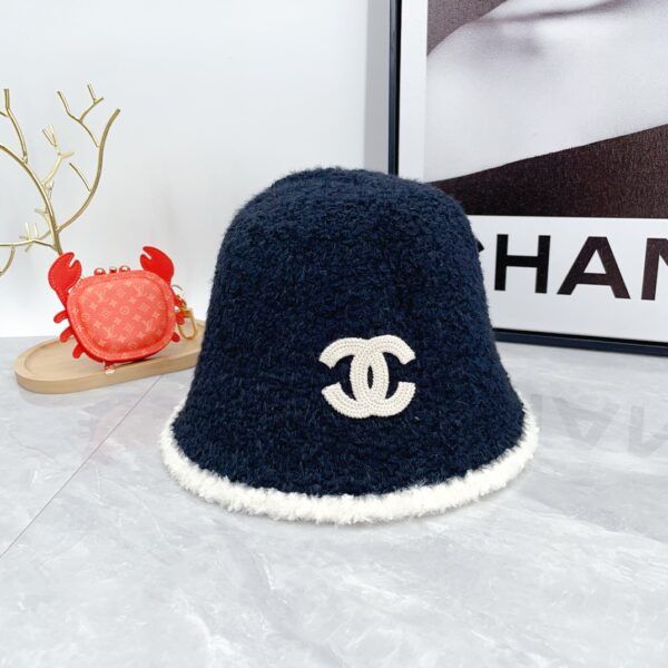 Chanel 2025 new autumn and winter plush bucket hat bucket hat, simple embroidery classic Arc de Triomphe super easy to match, street single item - Image 11