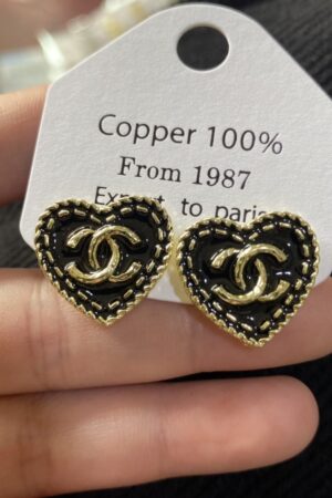 Chanel earrings（梓曦）