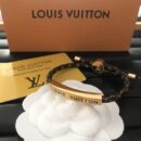 LV bracelet (李惠子）