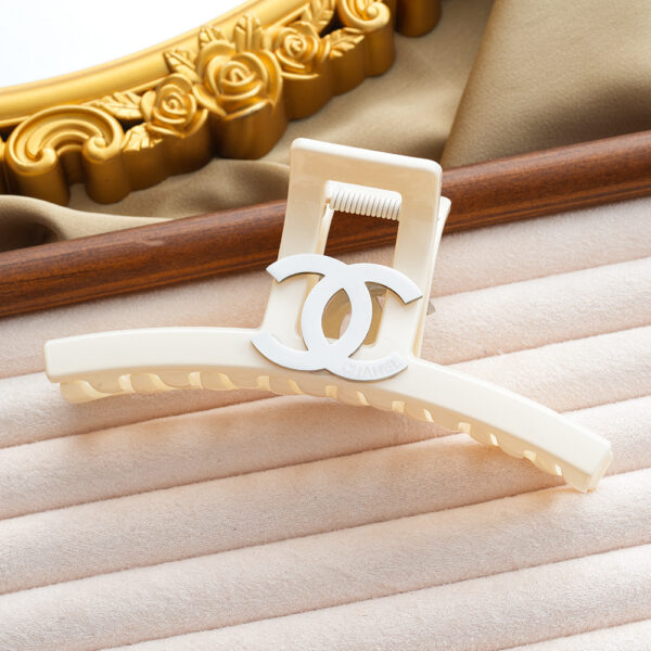 Chanel hairpin （绣娴） - Image 5