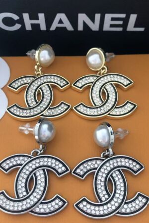 Chanel earrings (李惠子）