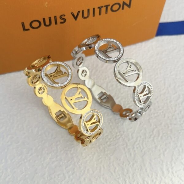 LV bracelet （梓曦）