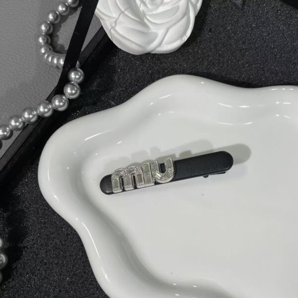 Crystal leather side clip （莹莹） - Image 5