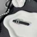 Crystal leather side clip （莹莹）