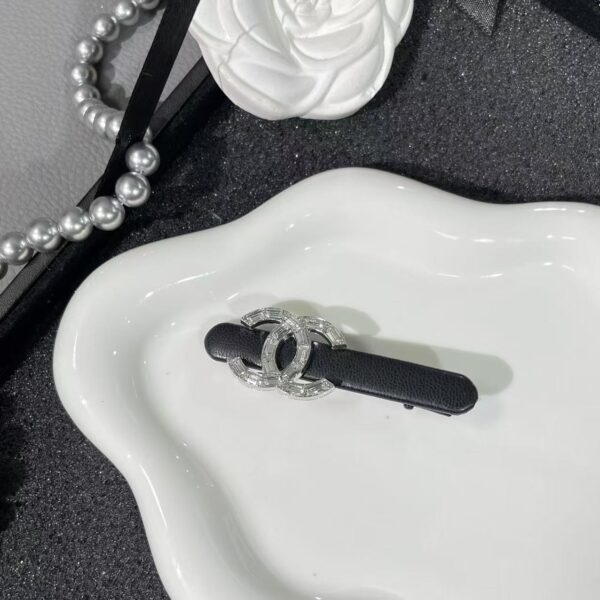 Crystal leather side clip （莹莹） - Image 4