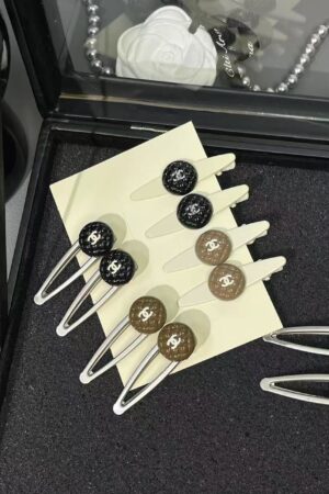 Round Chanel hairpin （莹莹）