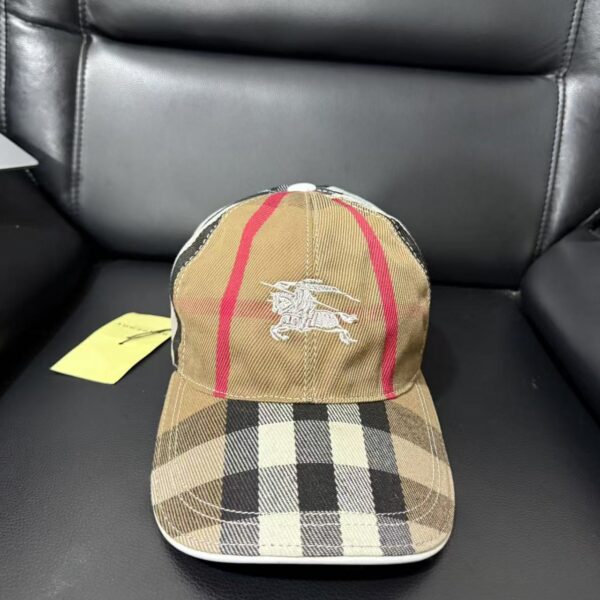 Burberry Baseball Bats (Buyun Hats)