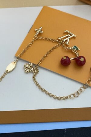 LV bracelet （小金鱼）