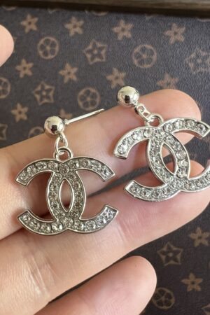 Chanel earrings（梓曦）
