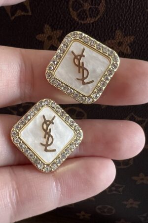 YSL earrings （梓曦）