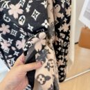 2025 Autumn and Winter Unisex Style, Synchronous Counter, High-end Cashmere Knitted Scarf