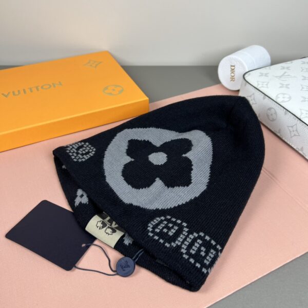Louis Vuitton hats (Buyun Hats) - Image 4