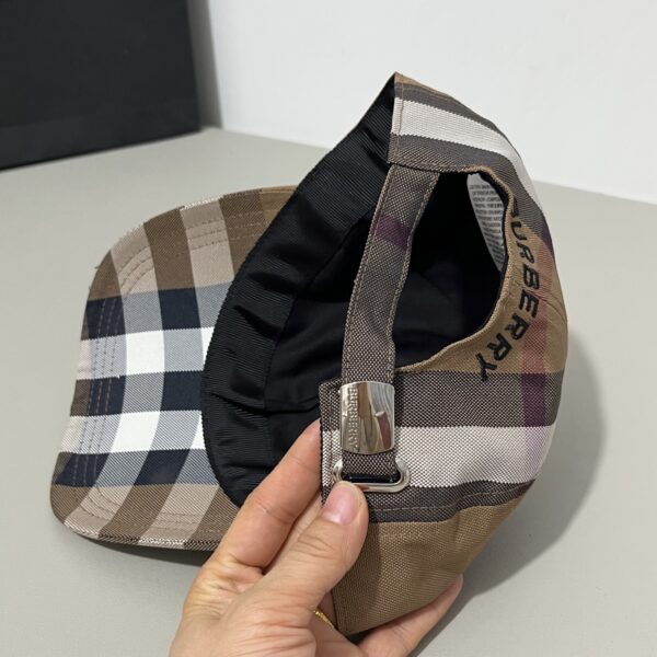 Burberry baseball cap (Buyun Hat Industry) - Image 2