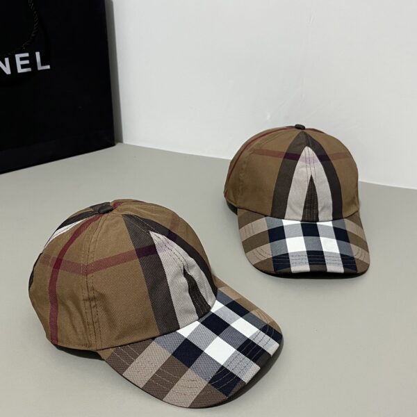 Burberry baseball cap (Buyun Hat Industry)