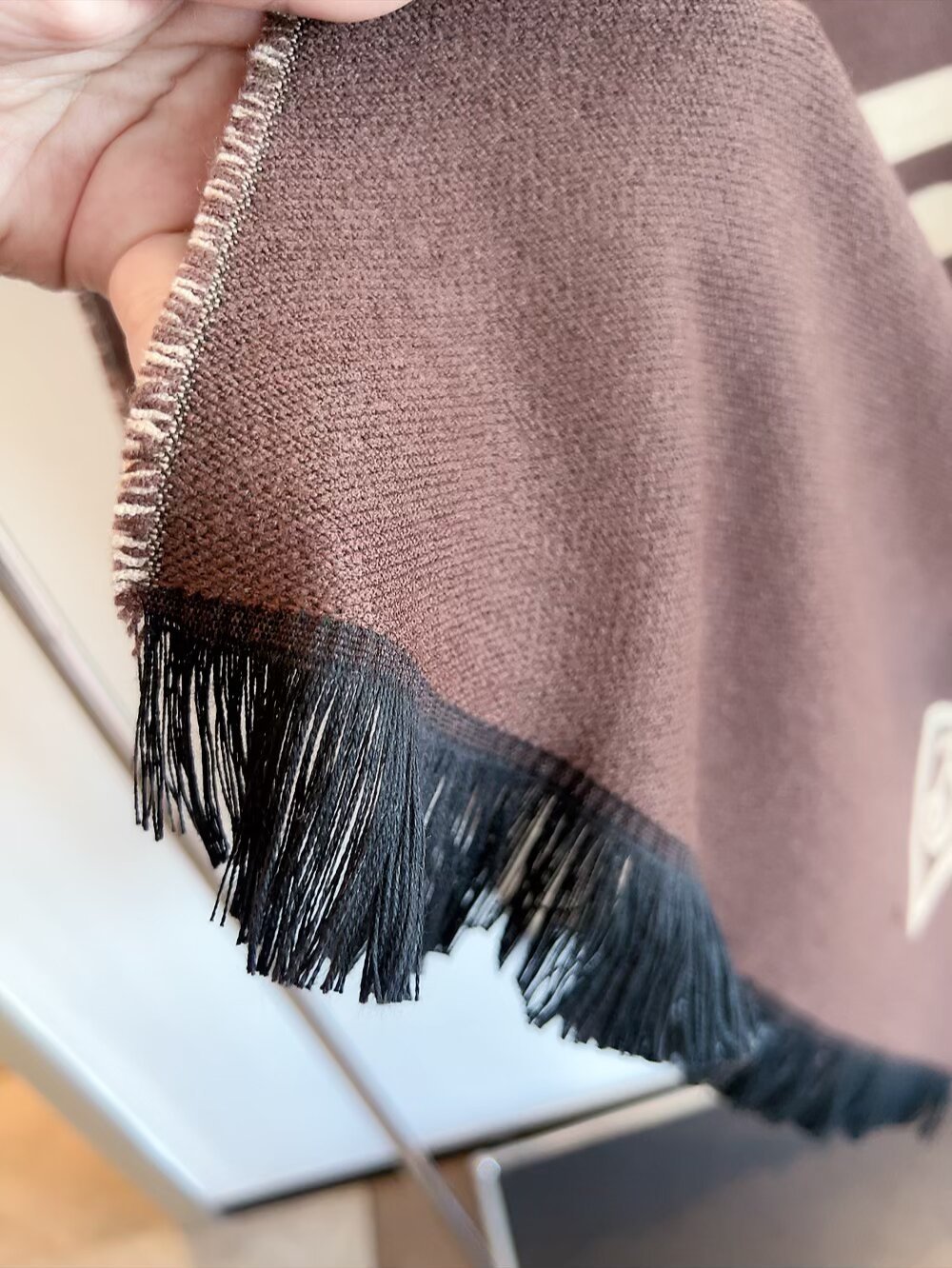 Burberry scarf - Image 7