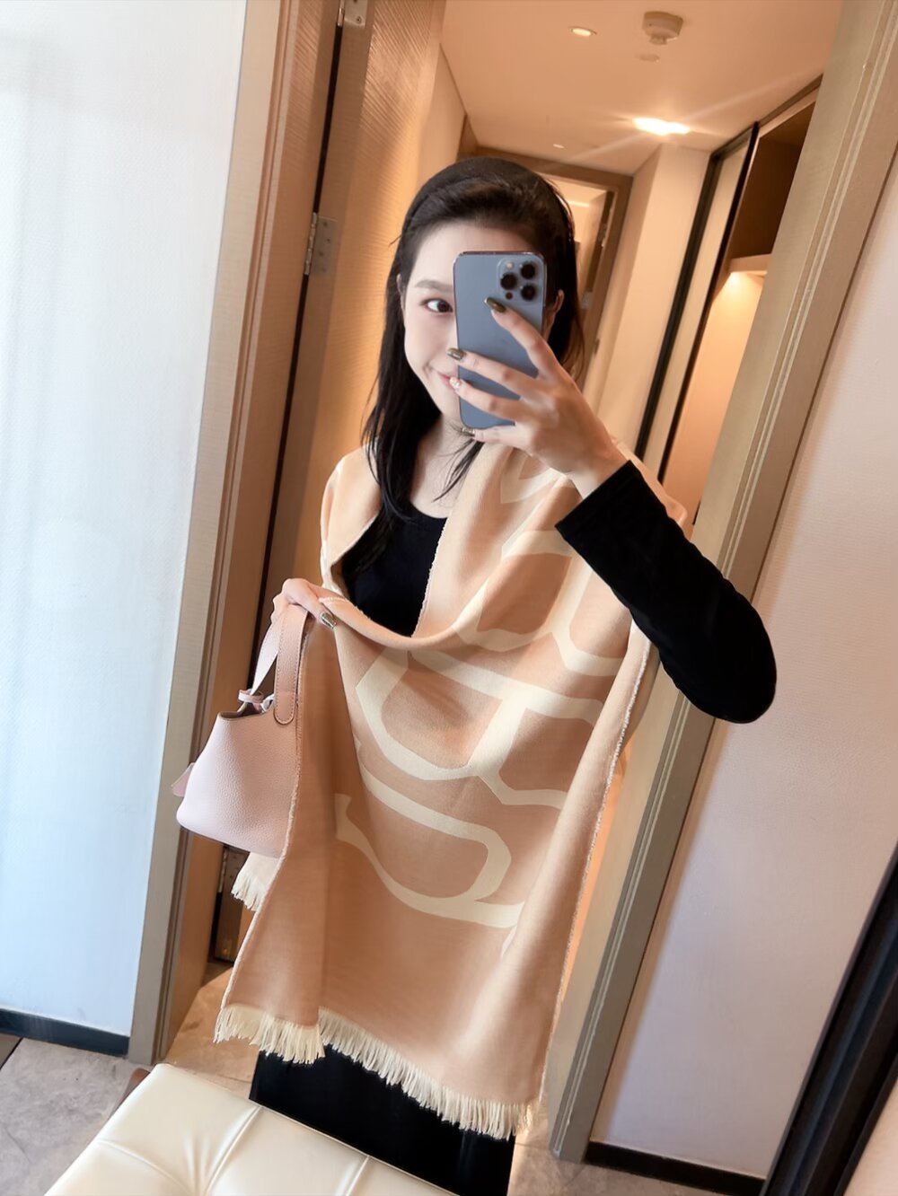Burberry scarf - Image 7