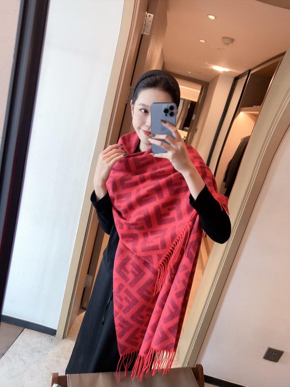 Fendi scarf - Image 6
