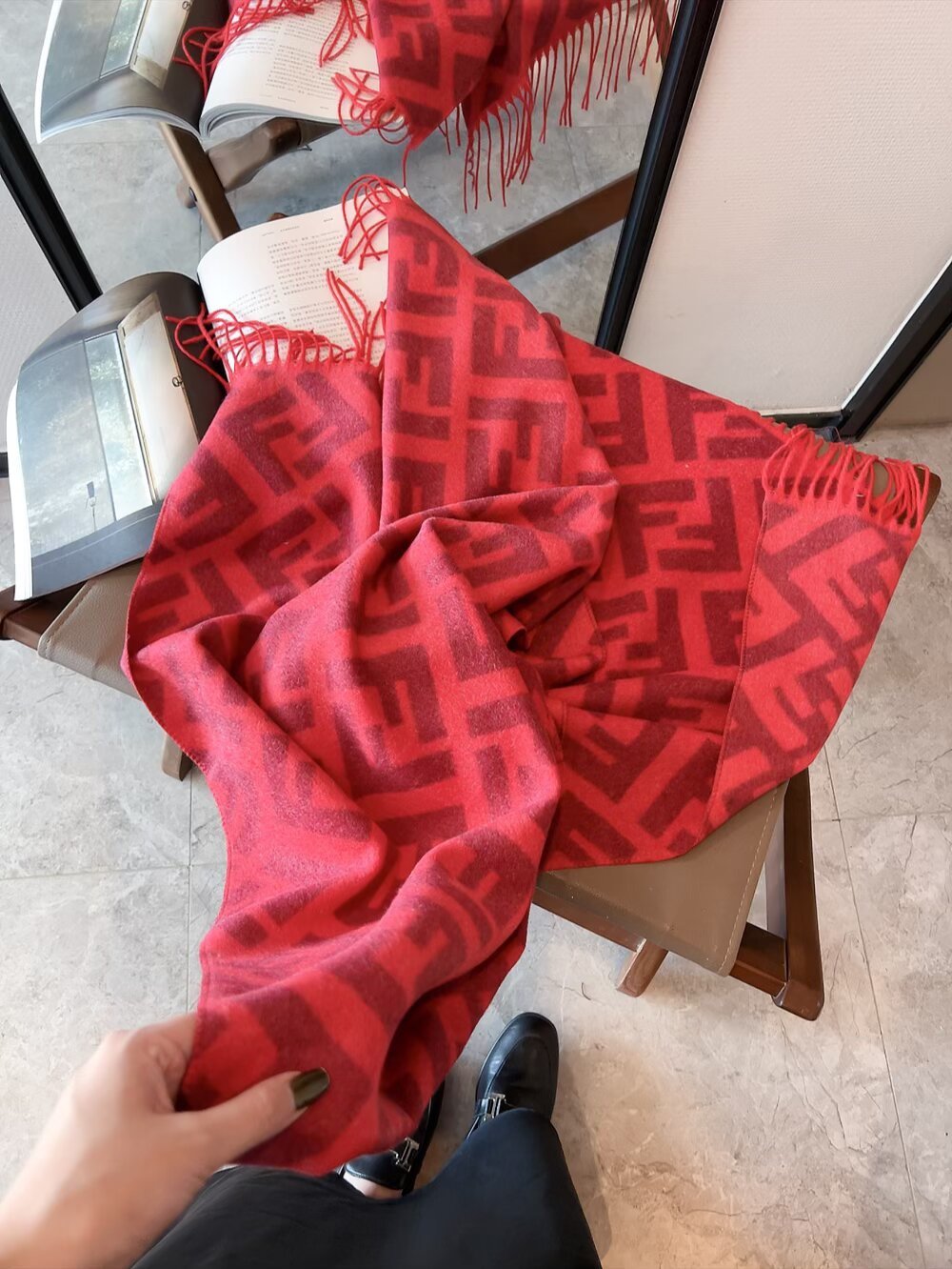Fendi scarf - Image 7