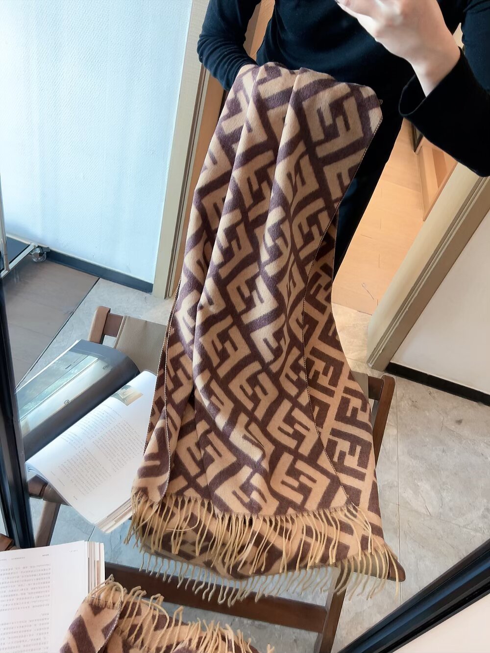 Fendi scarf - Image 3