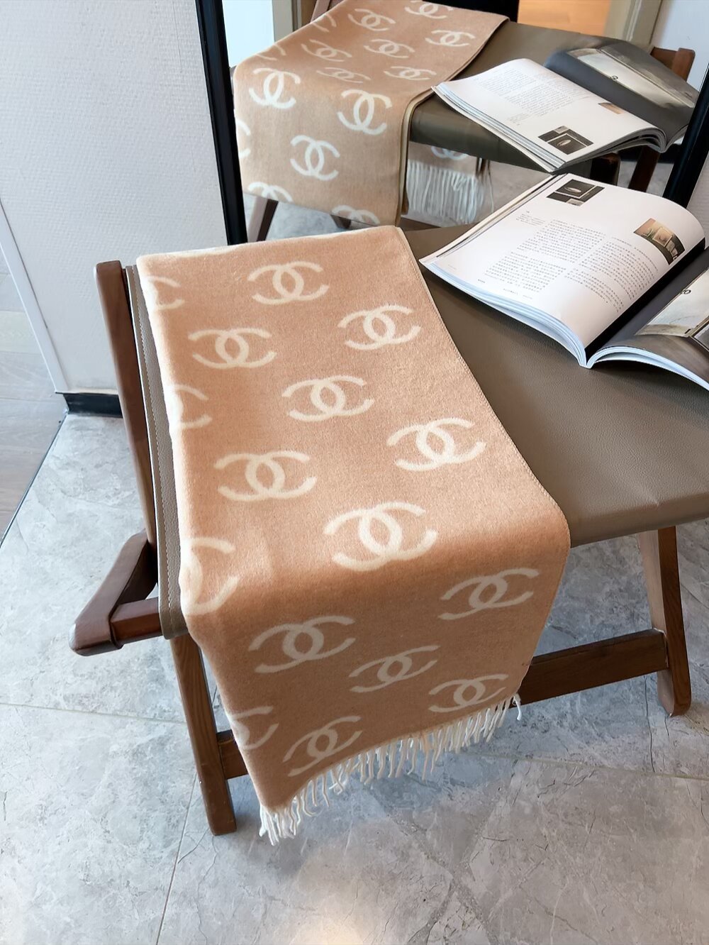 Chanel scarf - Image 2