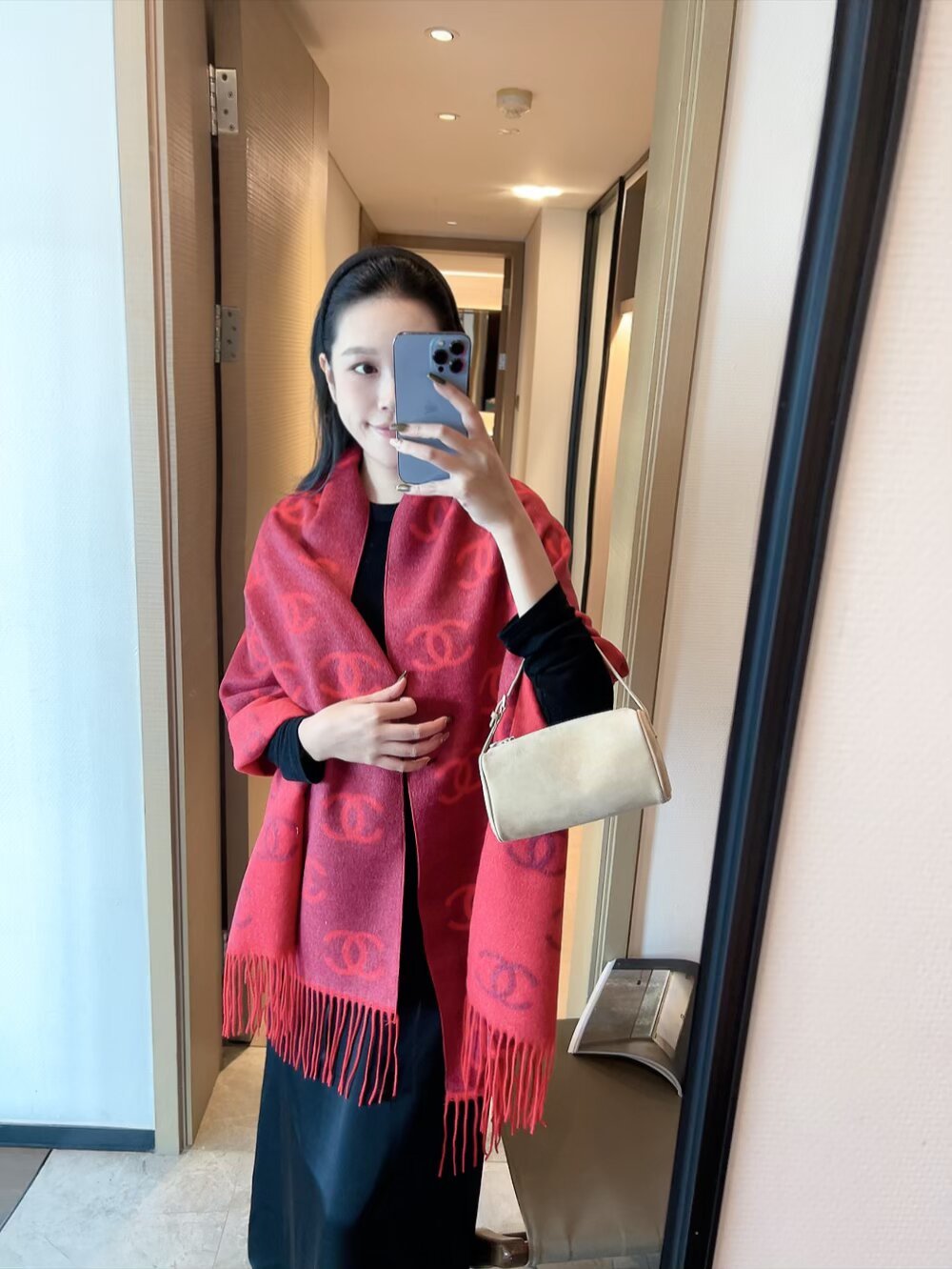 Chanel scarf - Image 7