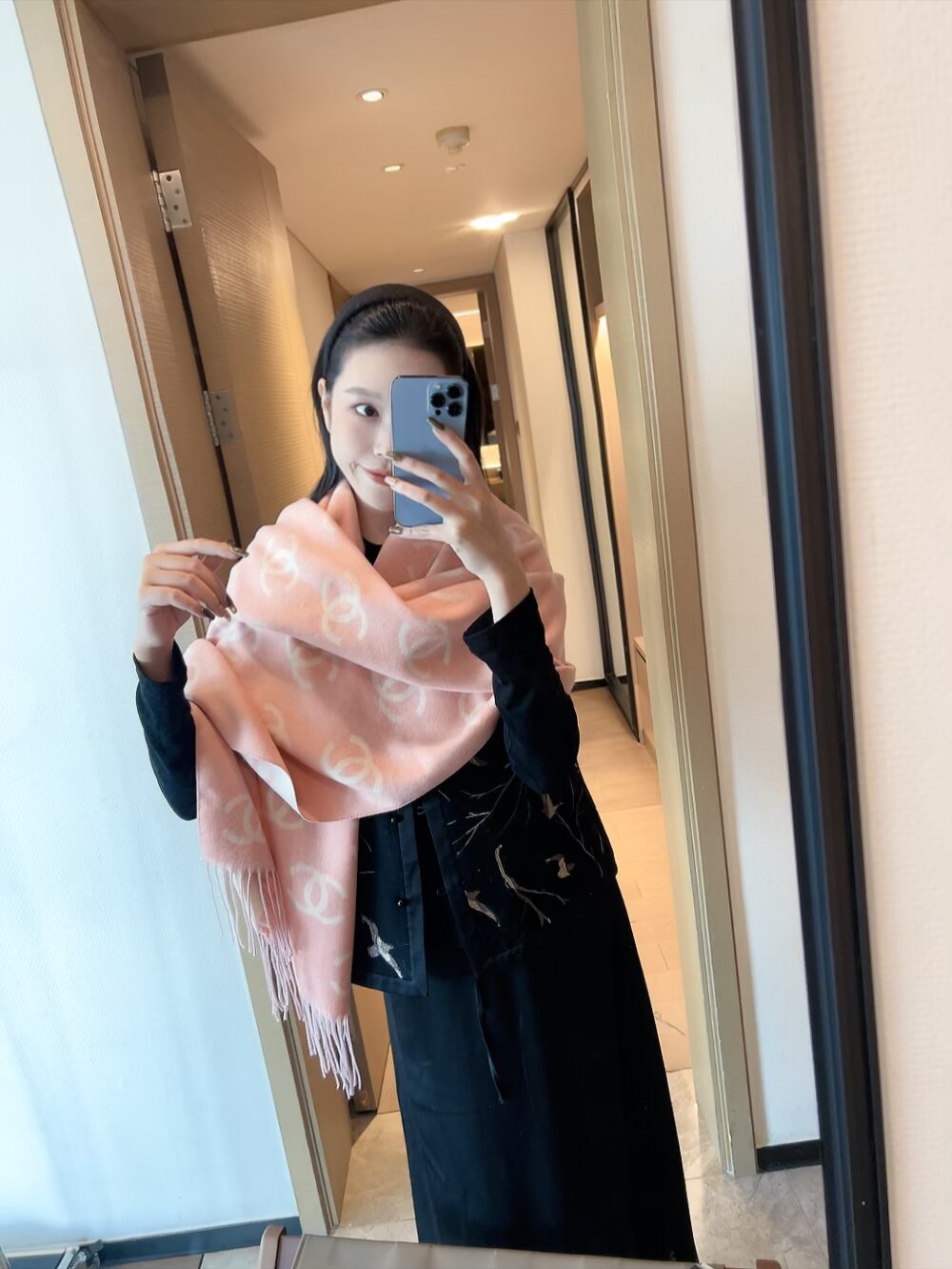 Chanel scarf - Image 4
