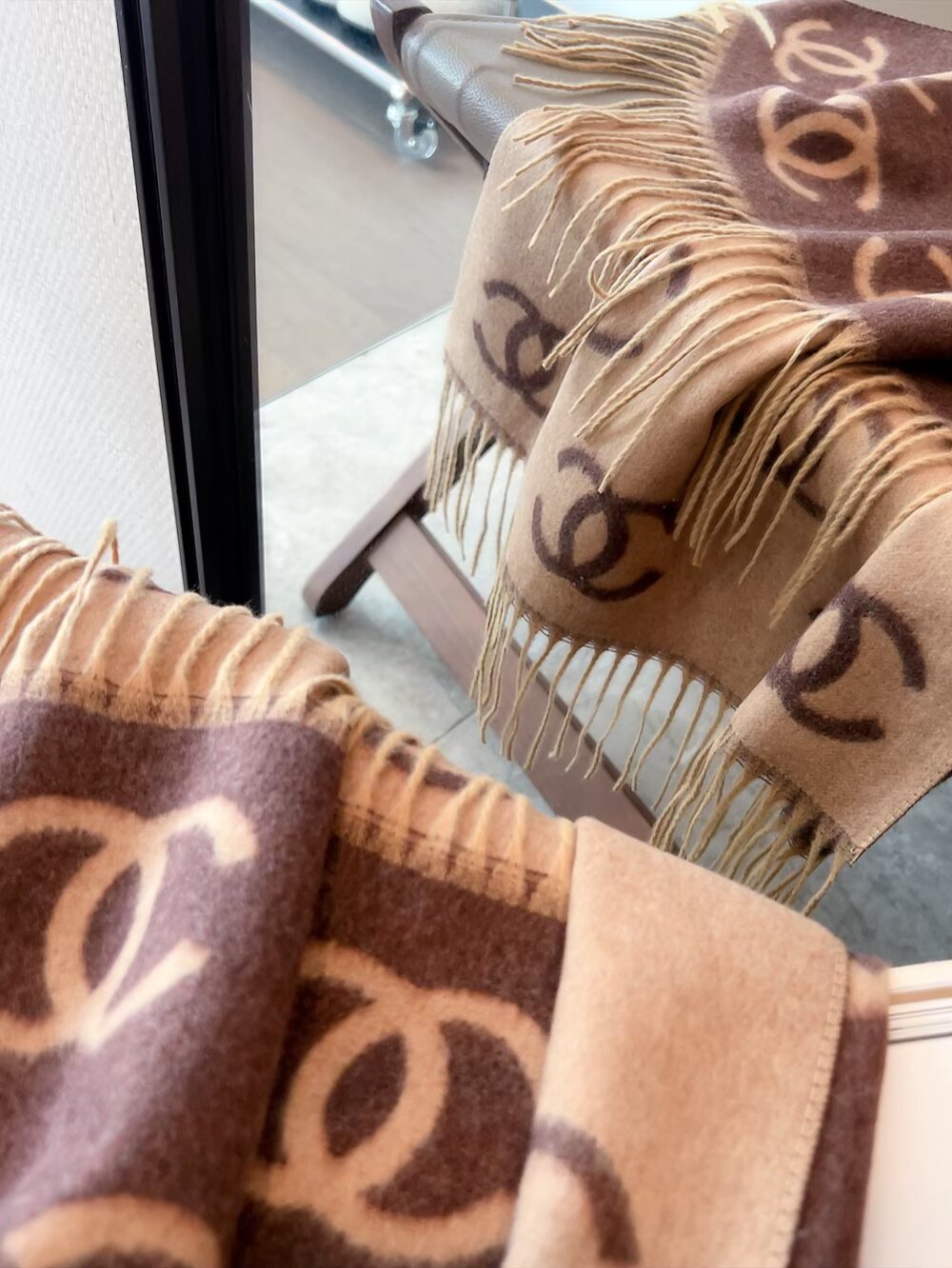 Chanel scarf - Image 7